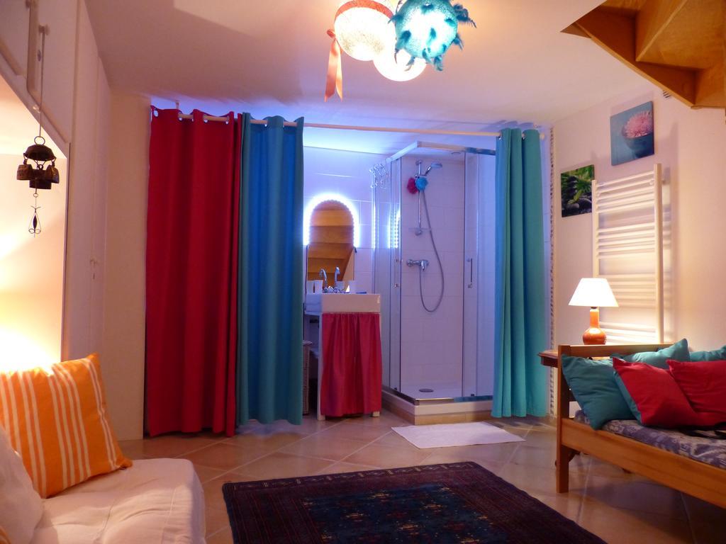 La Flore De Lys, Cottage Ideal Pour 2 Adultes Et 2 Enfants Saint-Jouin-Bruneval Δωμάτιο φωτογραφία